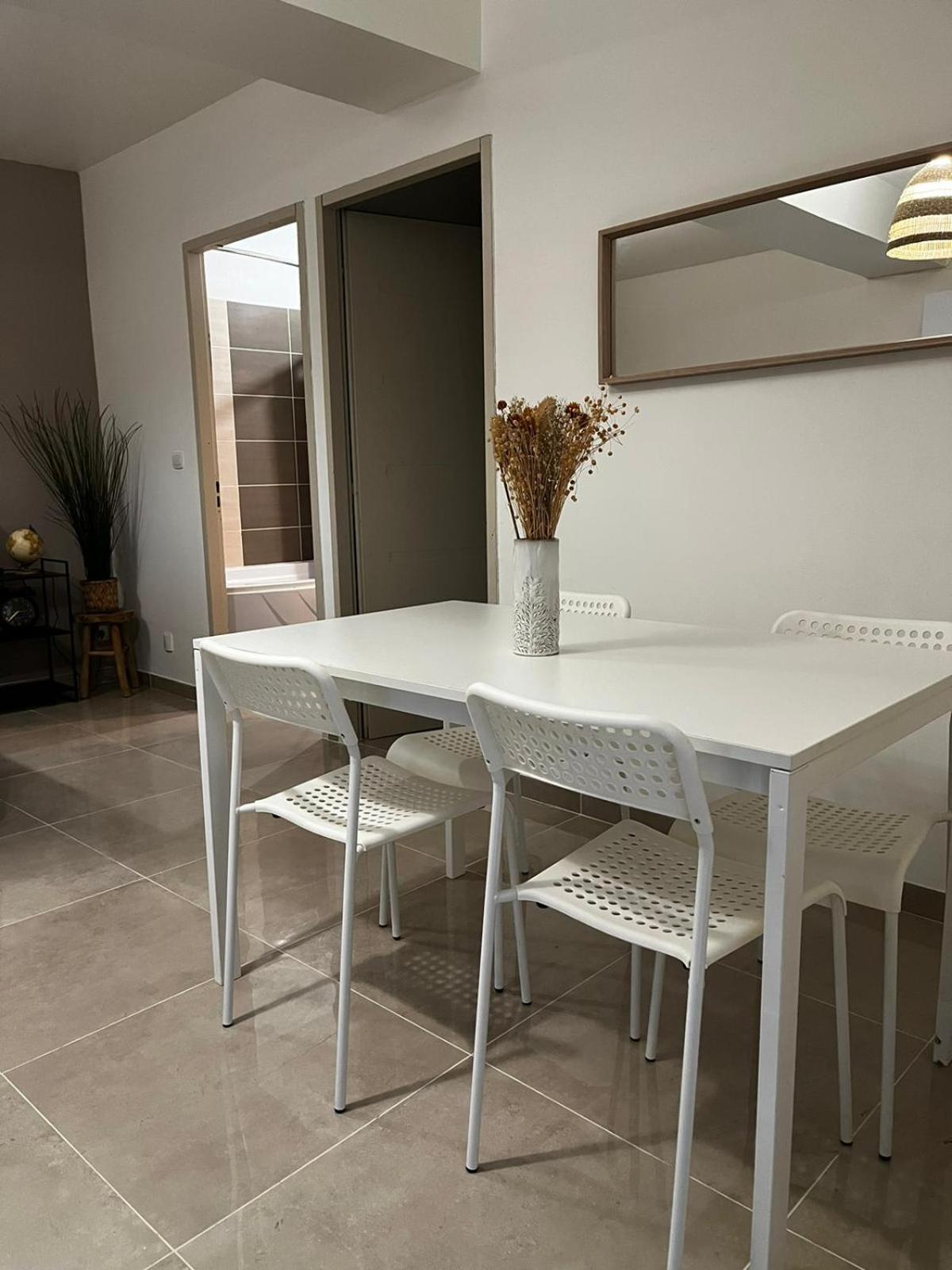 Appartement Des Carmes Νιμ Εξωτερικό φωτογραφία