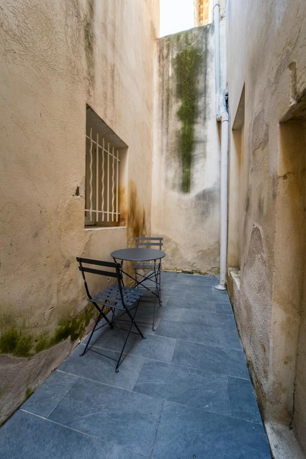 Appartement Des Carmes Νιμ Εξωτερικό φωτογραφία
