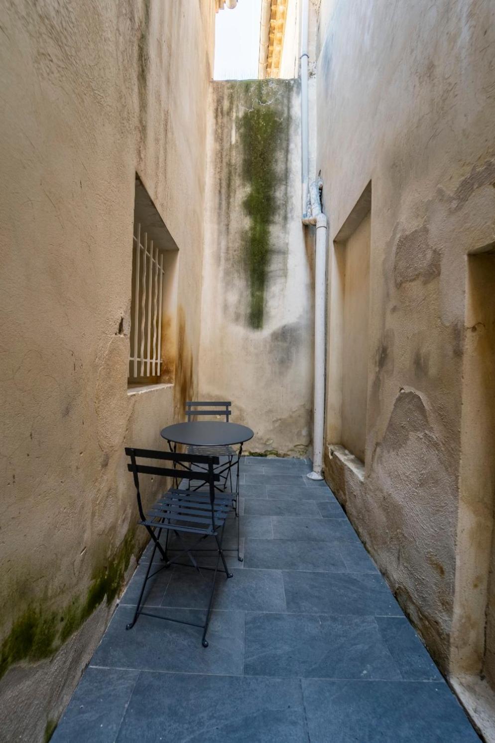 Appartement Des Carmes Νιμ Εξωτερικό φωτογραφία